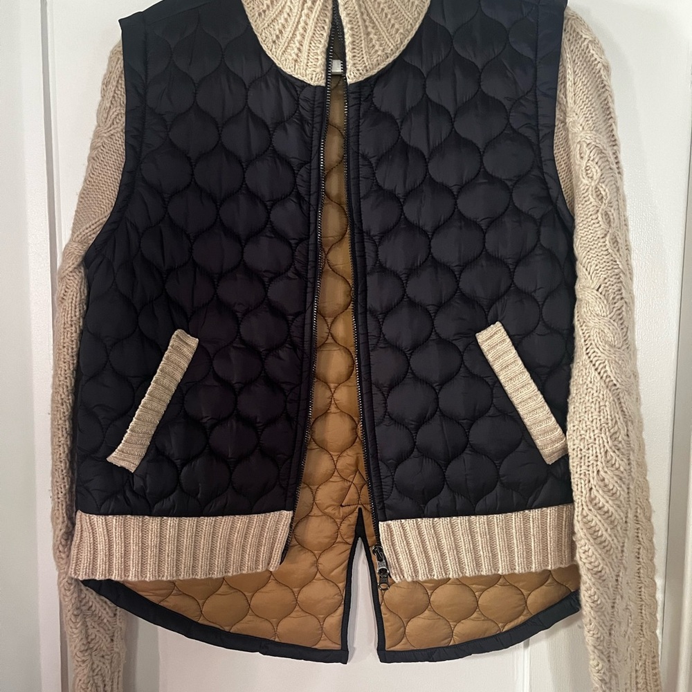 Veronica Beard Navy Blue and Tan Quilted Vest